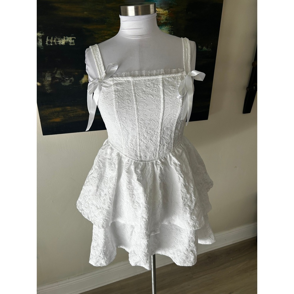 Francescas Mini Dress Medium White Tiered Ruffle Jacquard Corset Bodice - Picture 2 of 5